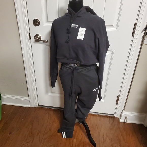 Adidas set - Picture 3 of 4